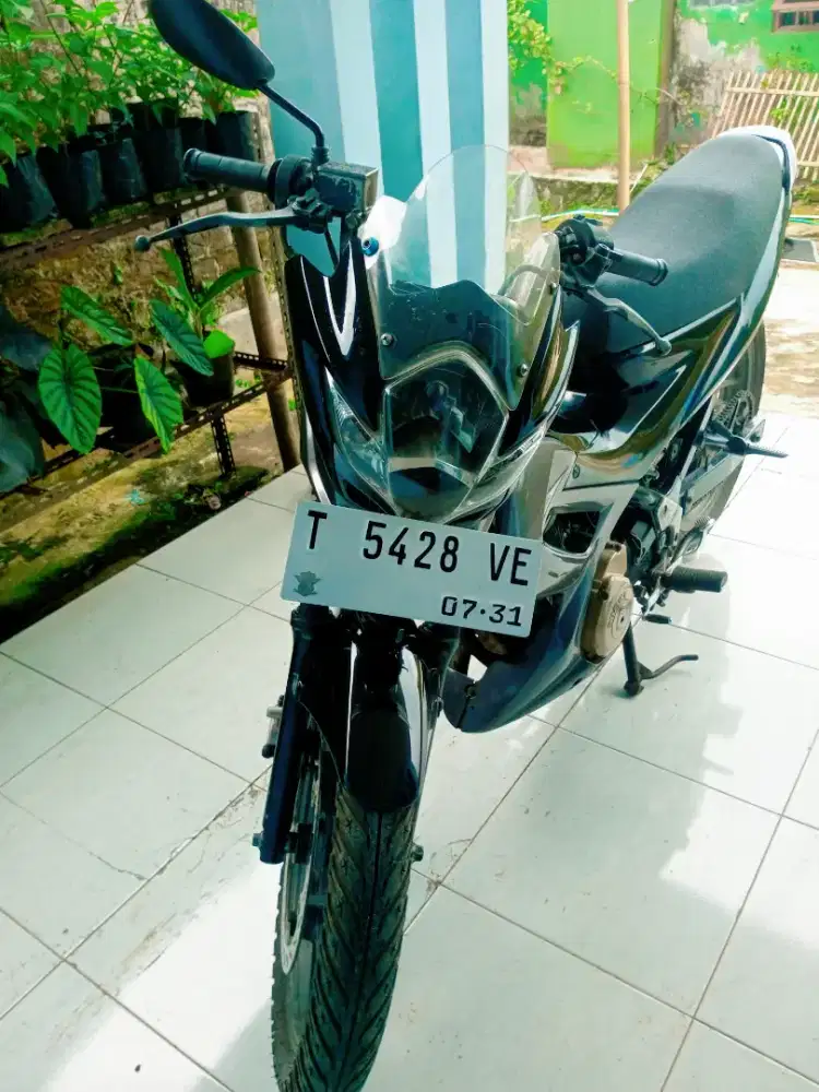 DI JUAL SUZUKI SATRIA FU 2011