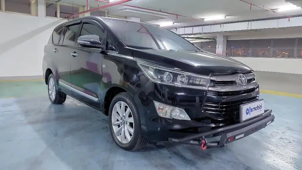 CASH TEMPO!* 0% Bunga Toyota Kijang Innova 2.0 Q Bensin-AT Hitam 2016