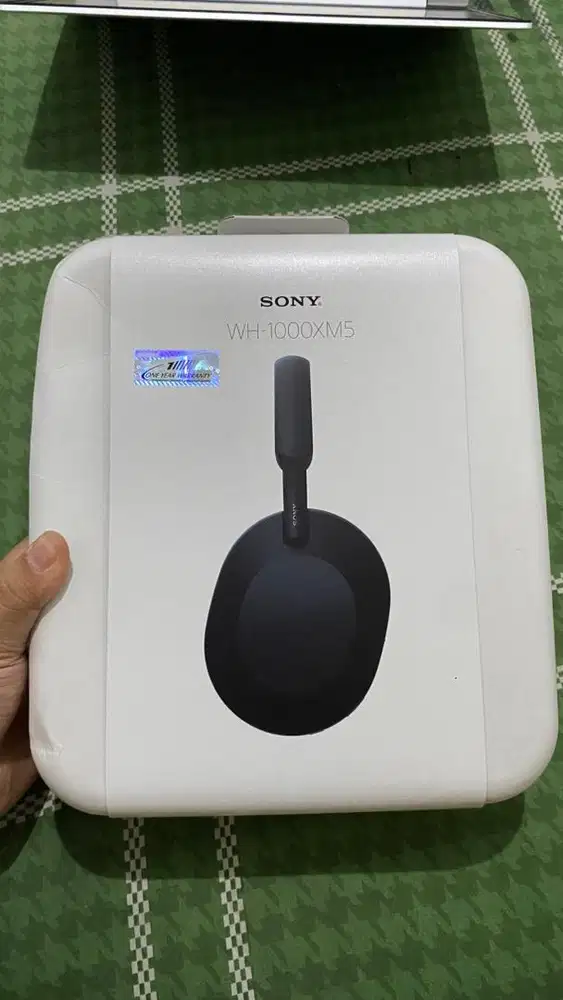 Sony WH-1000XM5