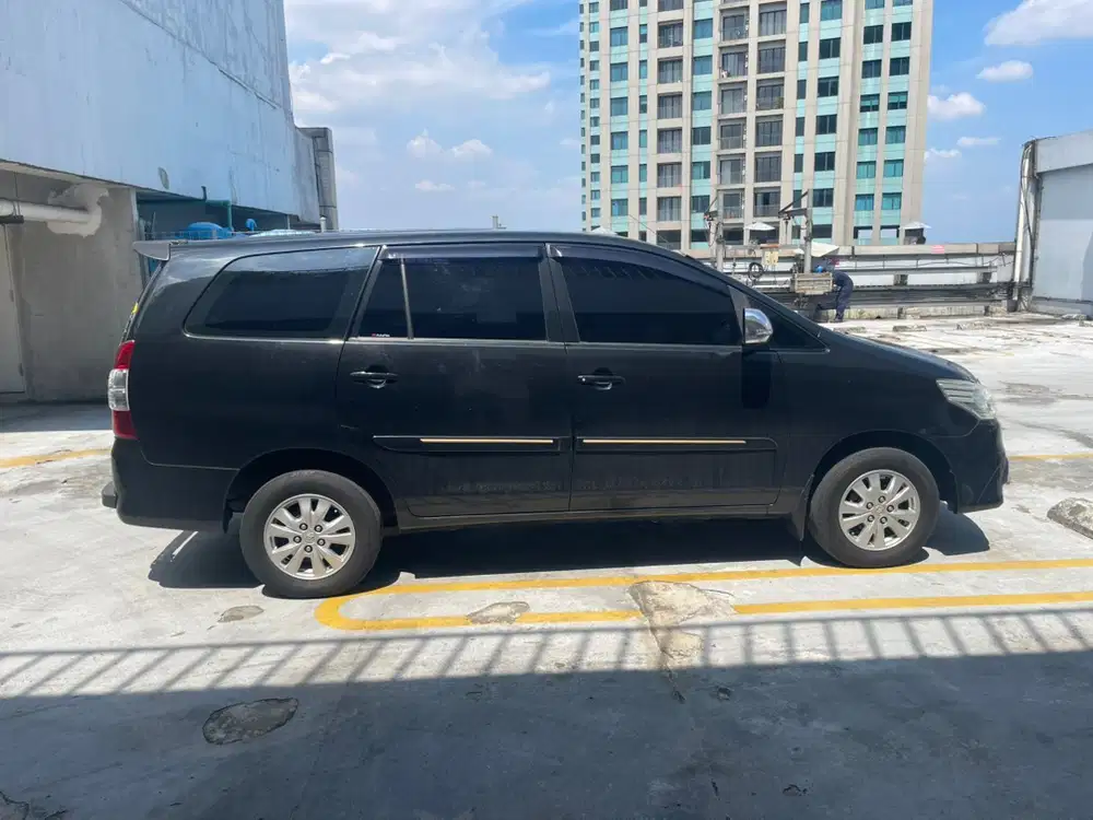 Toyota Kijang Innova 2014 Bensin