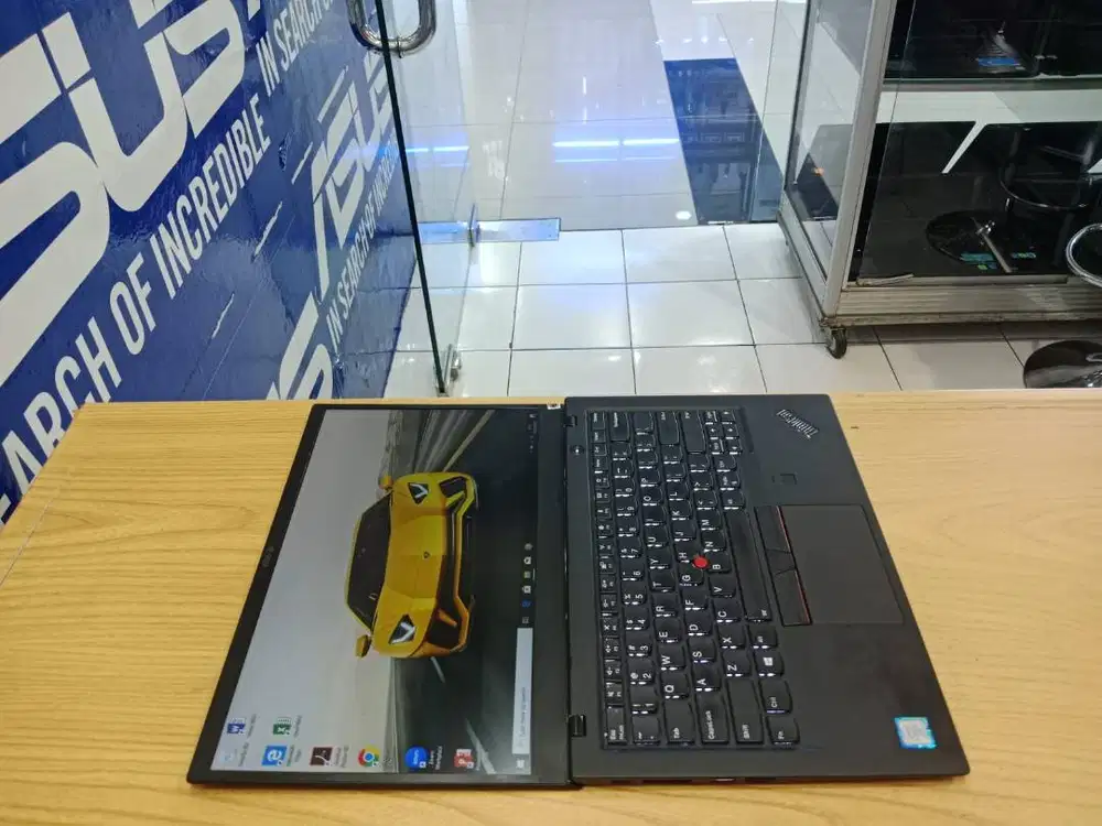 SUPER SLIM LAPTOP LENOVO THINKPAD X1 CARBON 6Th GENERATION CORE i7