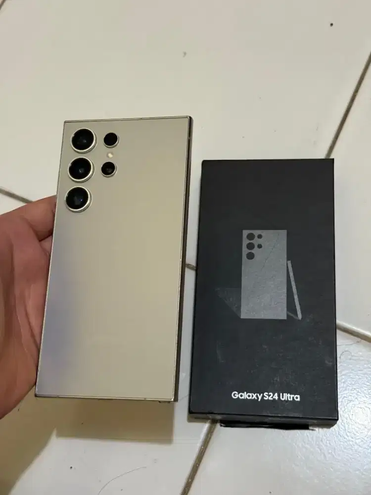 Samsung s24 ultra 12/256 sein