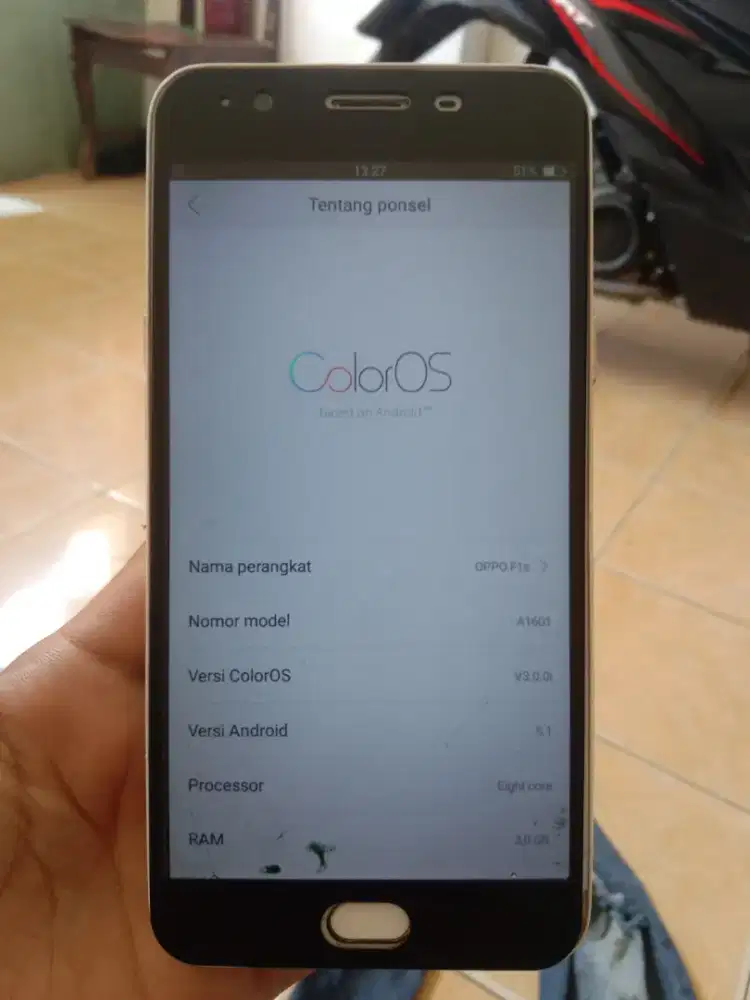 Oppo f1s ram 3/32 batngan