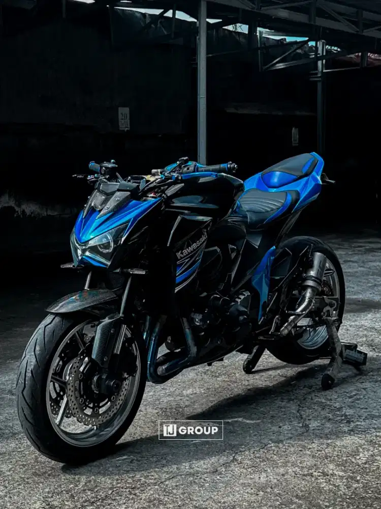 FOR SALE!! KAWASAKI Z800 2013