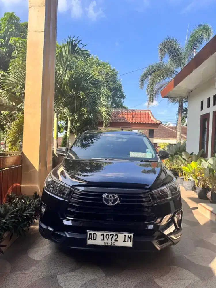 JUAL VENTURER HITAM 2021 BENSIN MATIC