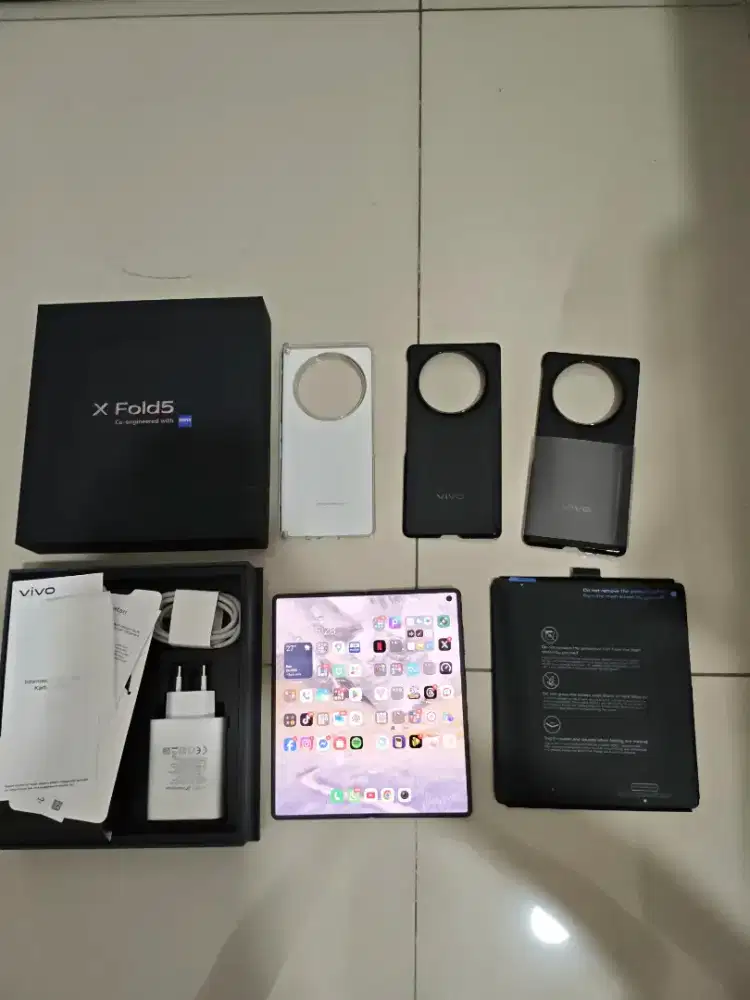 Vivo X Fold 5 16/512 Fullset Garansi Indo panjang
