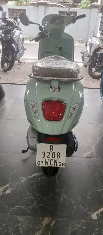 VESPA PRIMAVERA TAHUN 2023