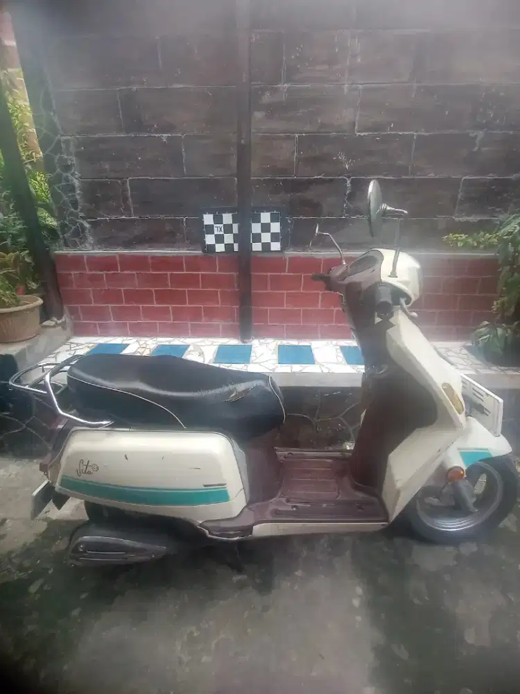 Benelli Seta 125