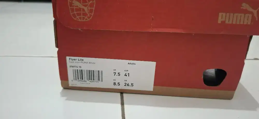 Sepatu puma flyer lite