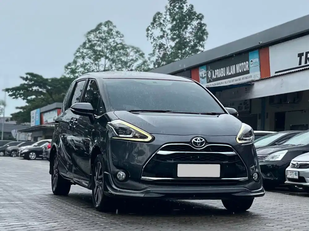 TOYOTA SIENTA Q 1.5 AT MATIC 2018 ABU