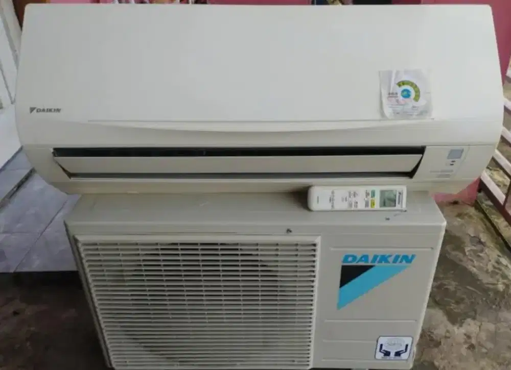 Ac Daikin Thailand R32 1/2pk+pasang