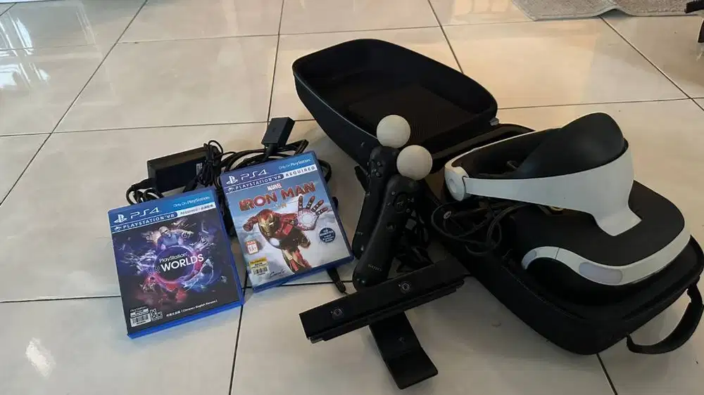 Paket Lengkap PS VR (PlayStation VR) PS4 + 2 Move Controller