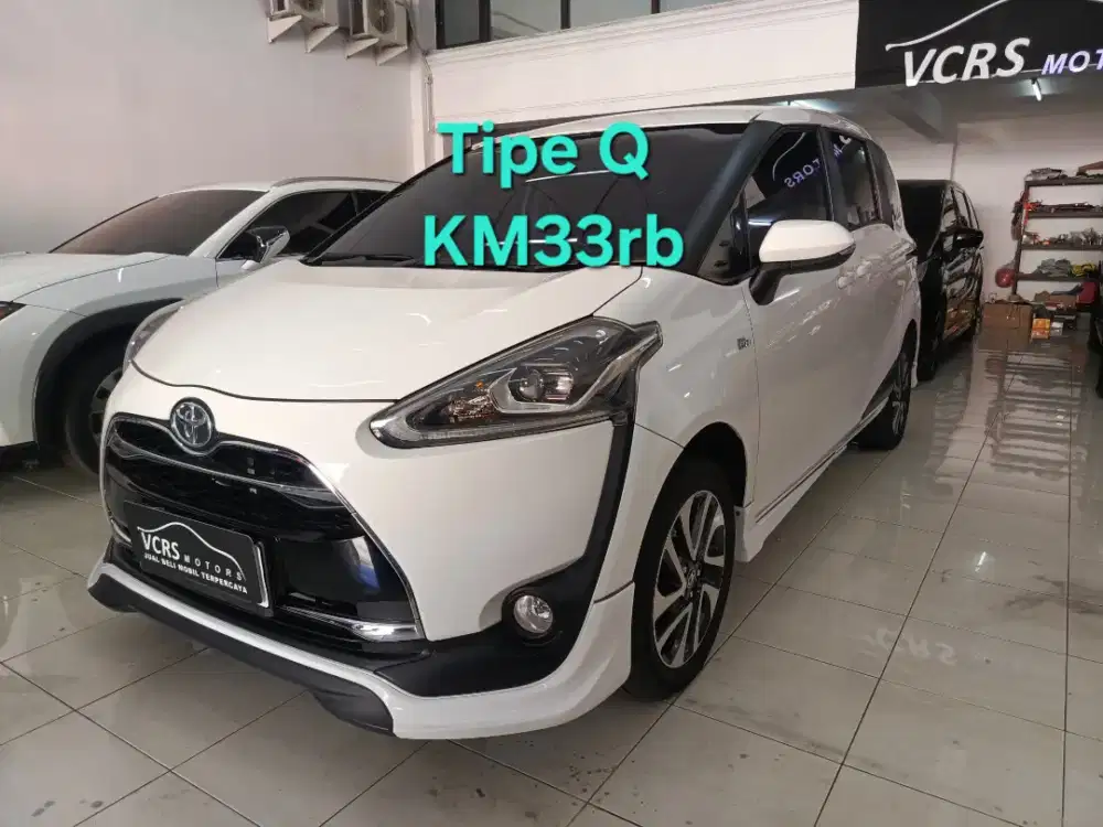 Toyota sienta q KM33rb putih syenta psd tipe teratas senta L surabaya