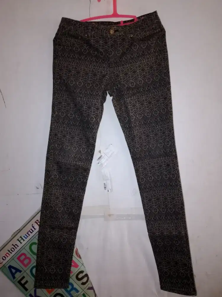 Celana Jeans H&M