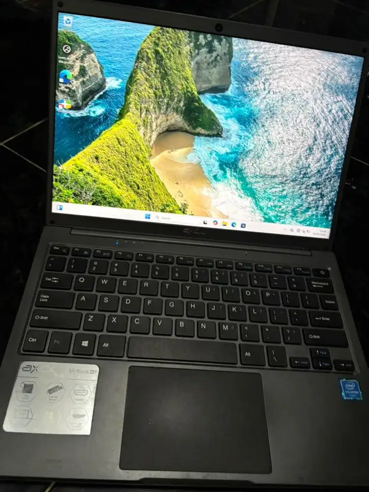 Axioo MyBook 14f