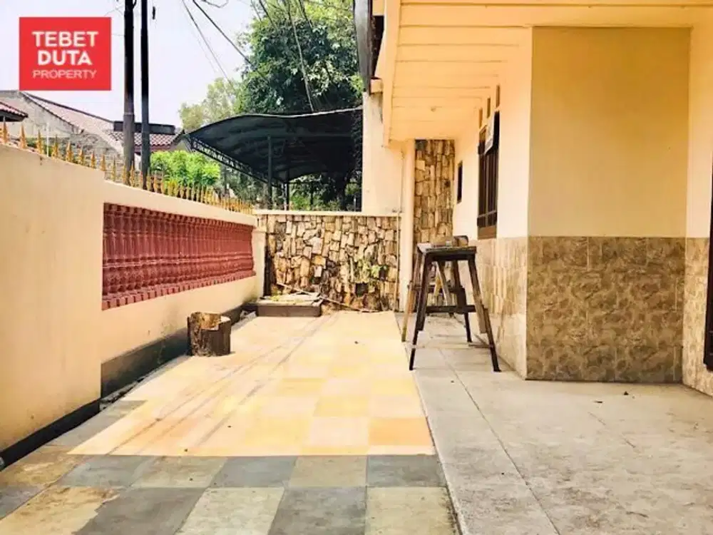 Dijual Cepat Rumah Tebet Barat Lokasi Strategis Nyaman Jalan 2 Mobil Lebar