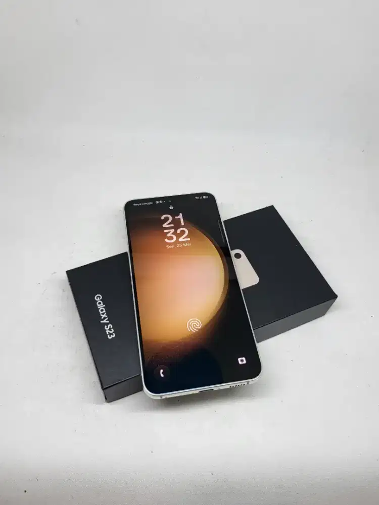 Samsung Galaxy S23 8/128GB SEIN & Like New