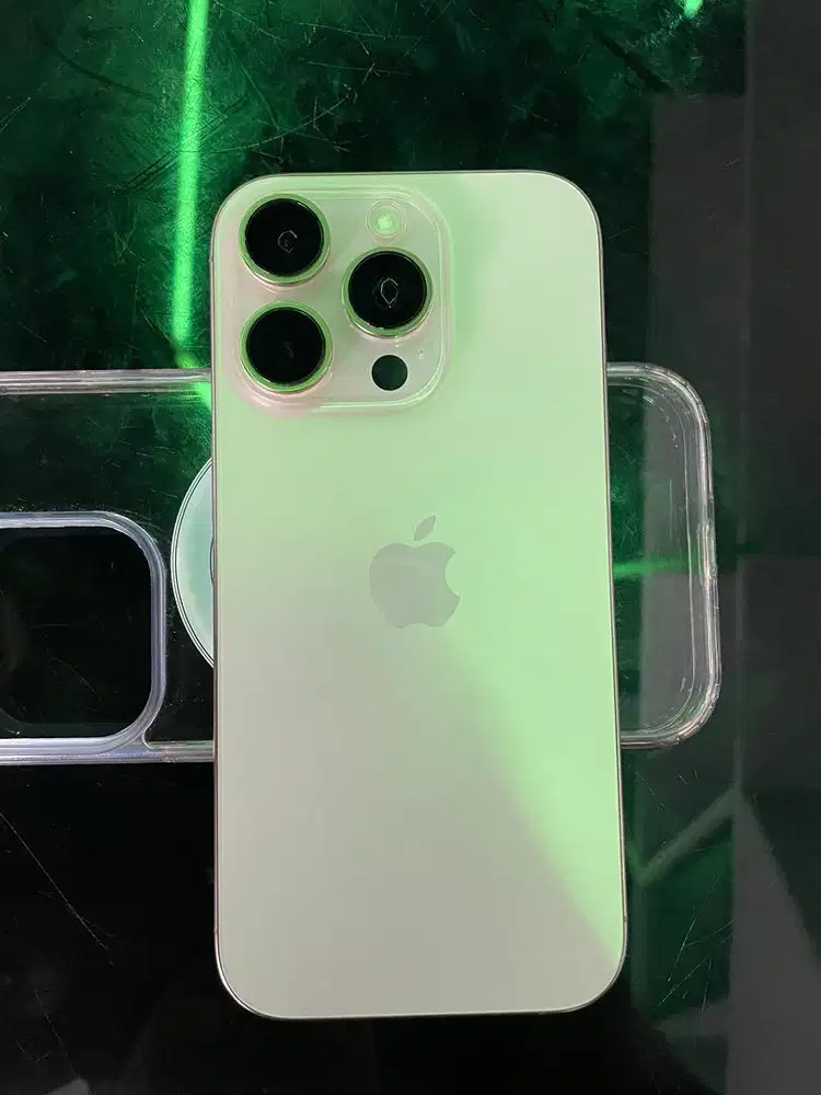 Iphone 16 pro ibox