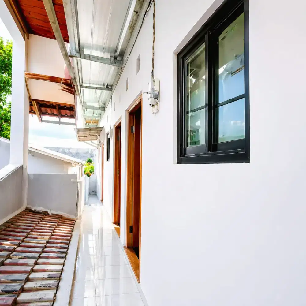 KONTRAKAN ADA Di LANTAI 2 L 23M2 KAMAR MANDI DAPUR DI DLM TANAH 80