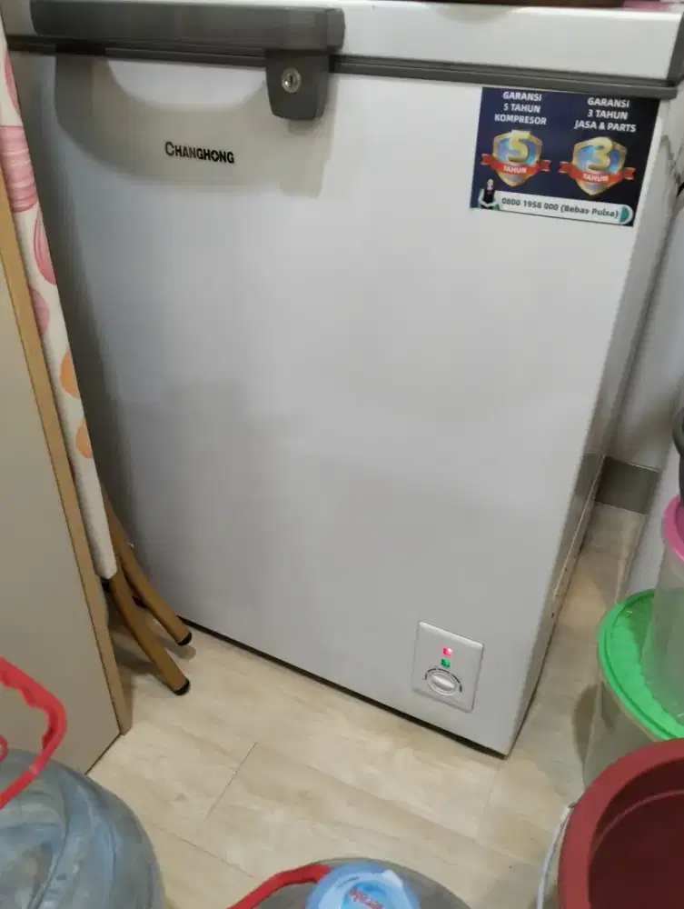 Dijual Freezer baru 1 bulan pakai