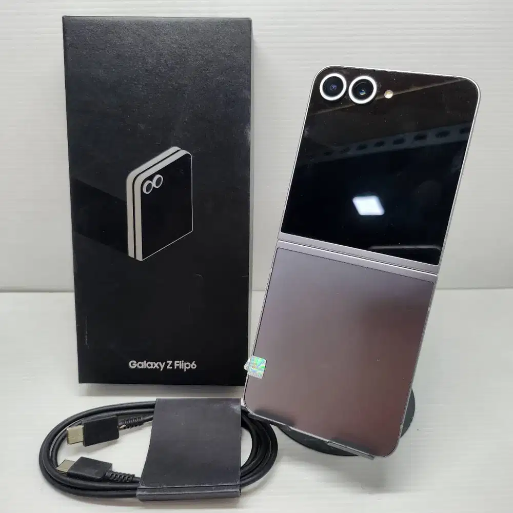 LIKE NEW! SAMSUNG GALAXY Z FLIP 6 5G 12/256 SILVER SEIN FULLSET SEIN A