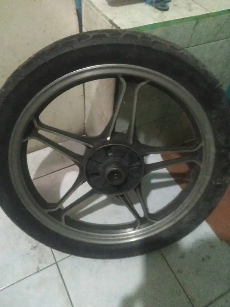 Velg 18 Original Suzuki Thunder