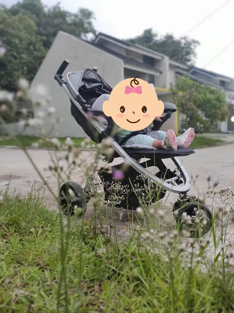 CUCI GUDANG - Stroller  / Dorongan bayi Merek Babyelle apa adanya