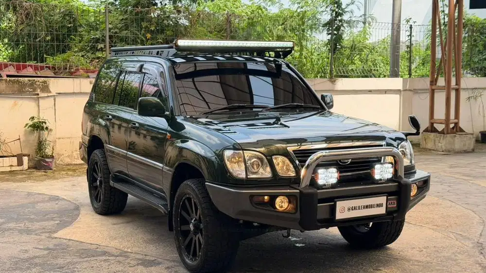 Low Odo Rare!! Landcruiser Cygnus 2001 4wd Full Ori