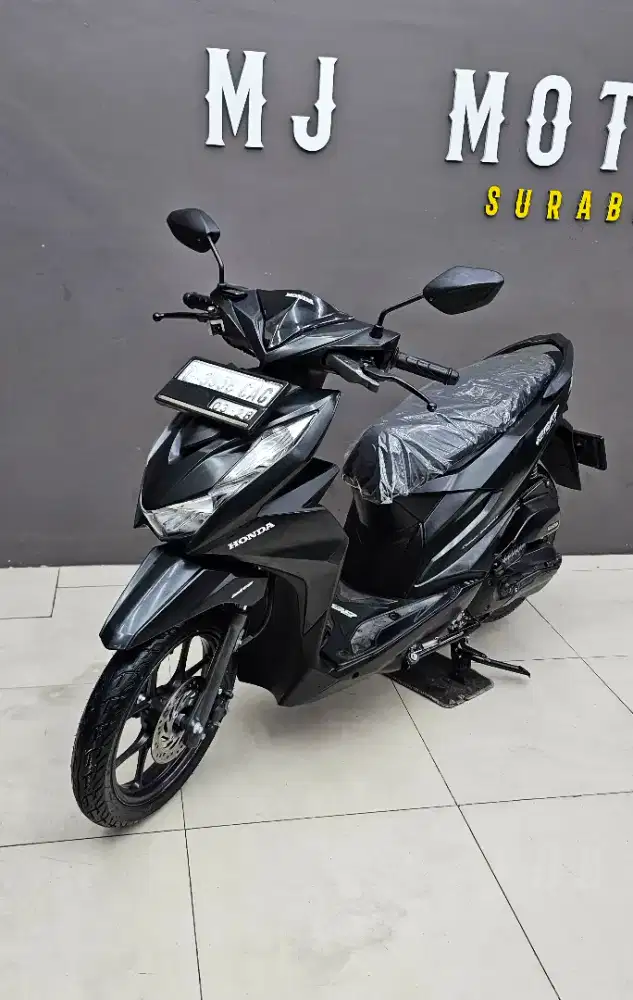 Honda Beat Deluxe 2023 // MULUS
