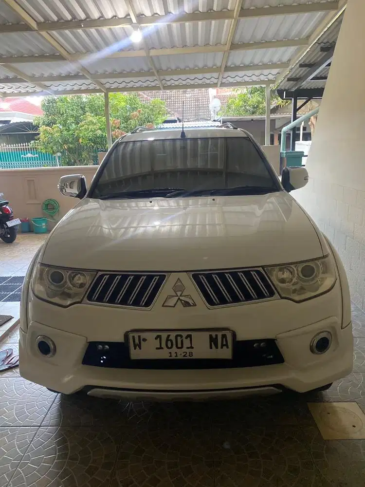 Pajero Exeed Limited At Putih Ori