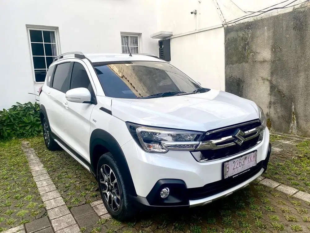 Rental / Sewa mobil lepas kunci atau dengan driver