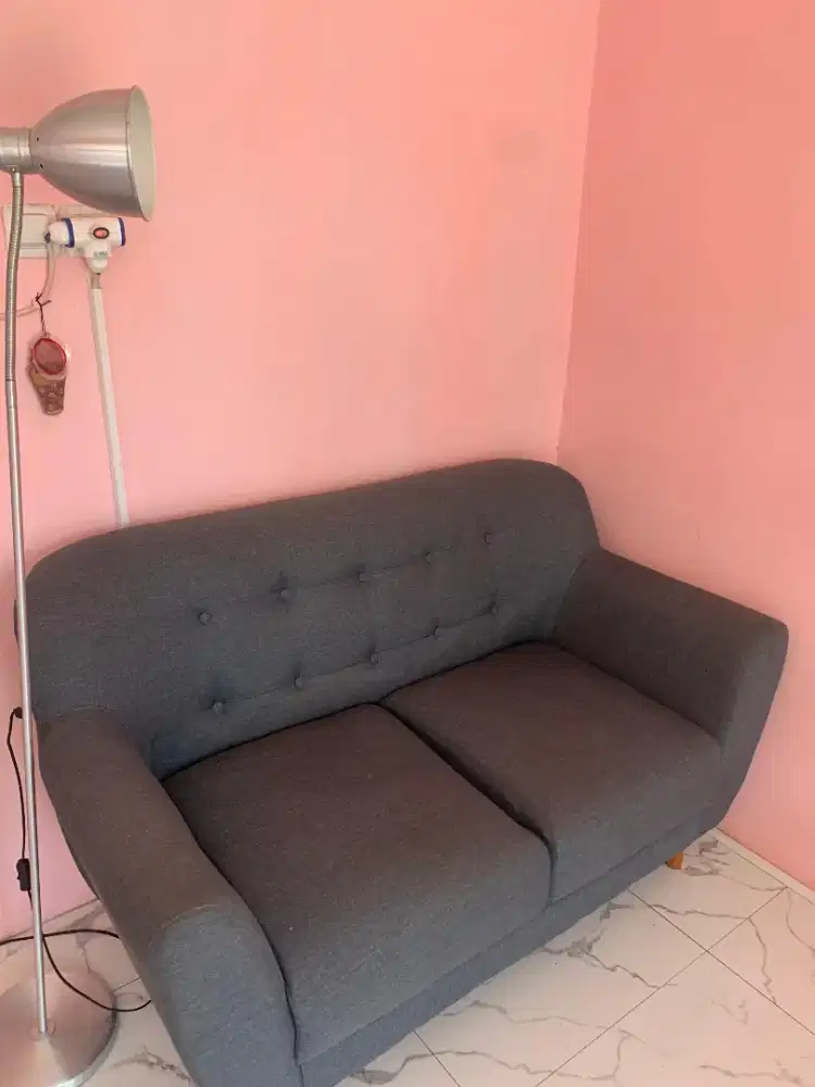 Dijual sofa 2 seat