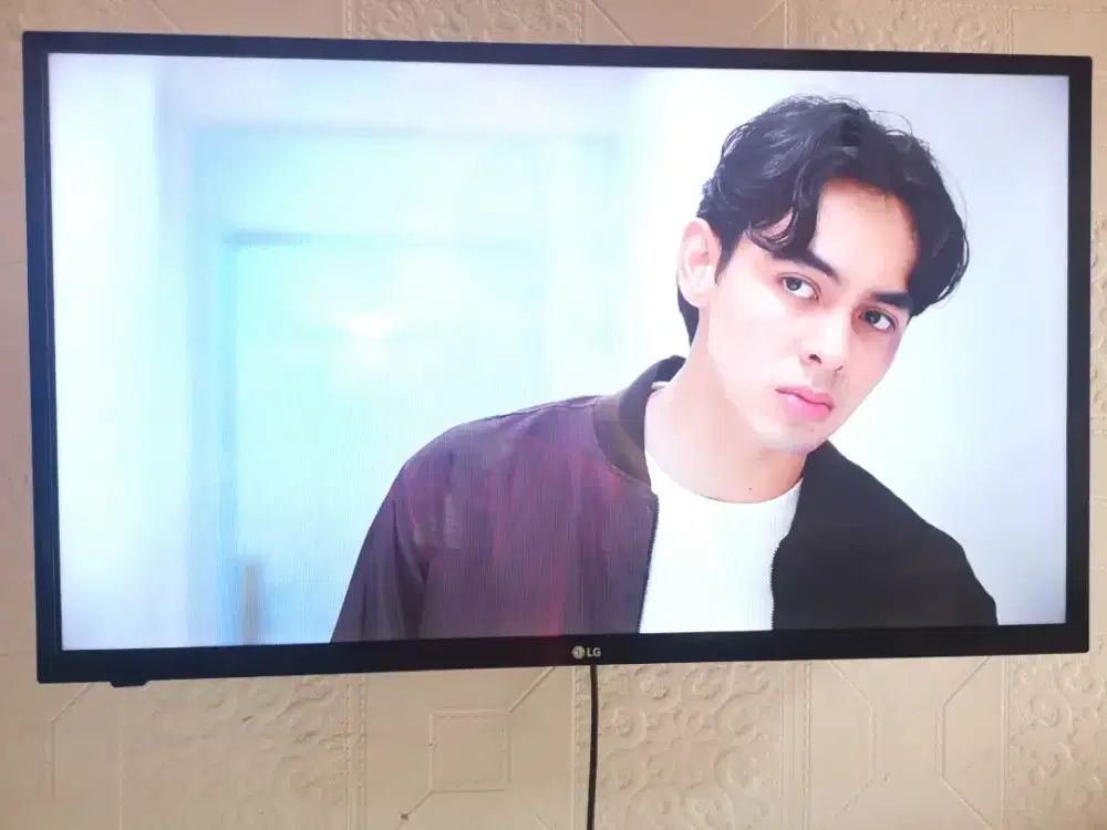 LG Led TV 32 Inch Siaran Digital + Bracket TV