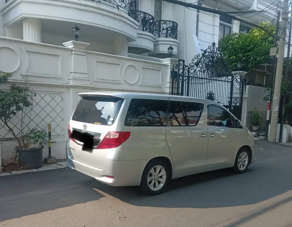 Toyota Alphard 2009 Bensin