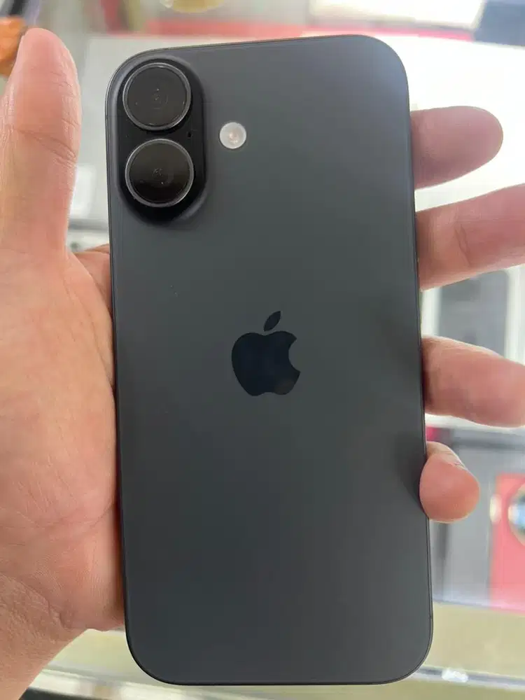 Iphone 17 256 ibox garansi panjang januari 2027