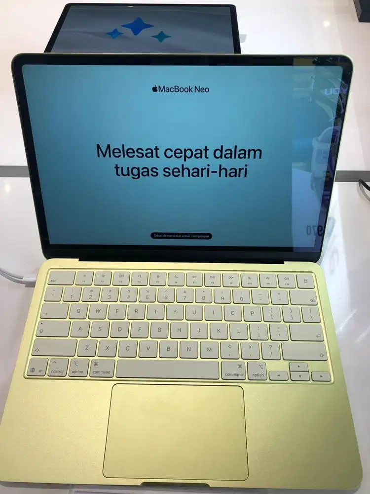 Apple Macbook Neo