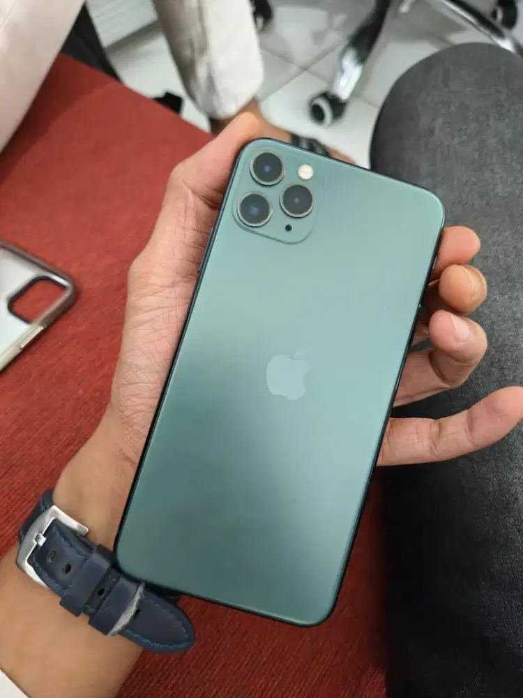 iPhone 11 Pro Max 256GB Resmi IBOX (ID/A) Fullset Dus (HARGA NEGO)
