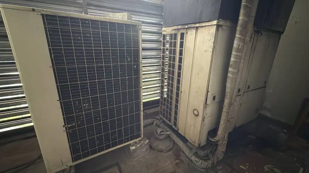 Daikin VRV Air Conditioner with Ducting