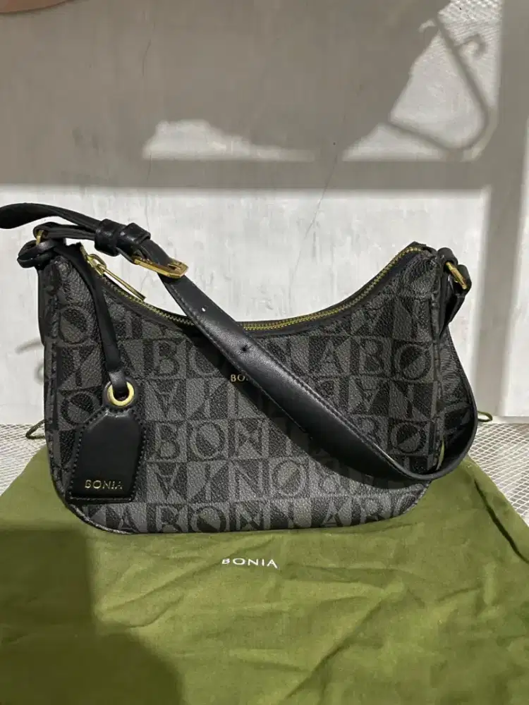 Tas BONIA MONOGRAM
