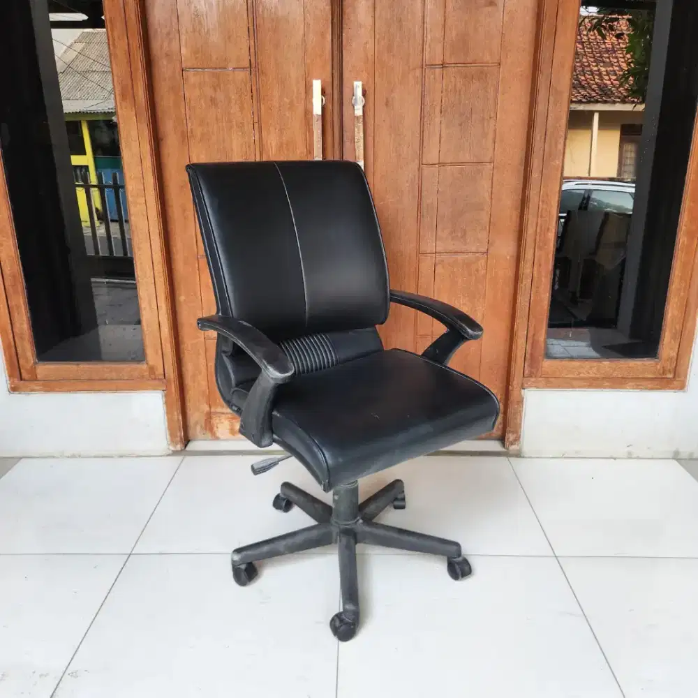 Kursi Kantor K8