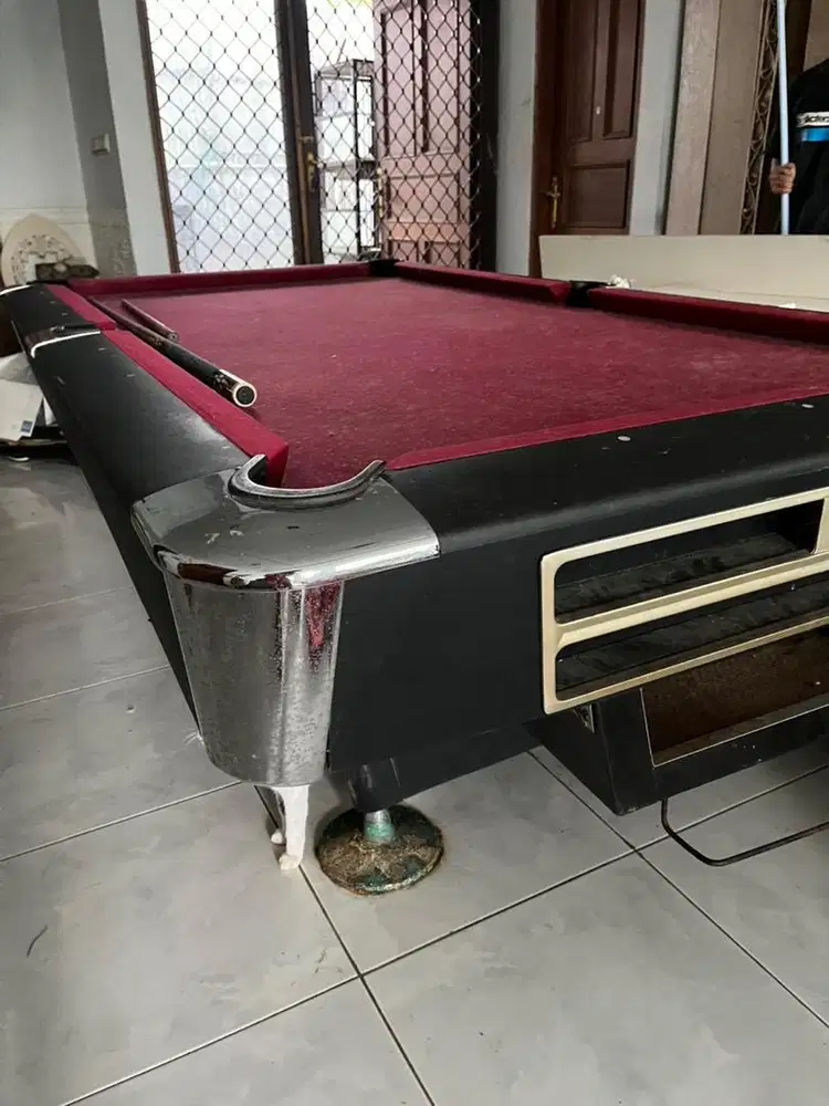 Meja Billiard Vintage Full Size Kondisi Aman Tinggal Ganti Carpet