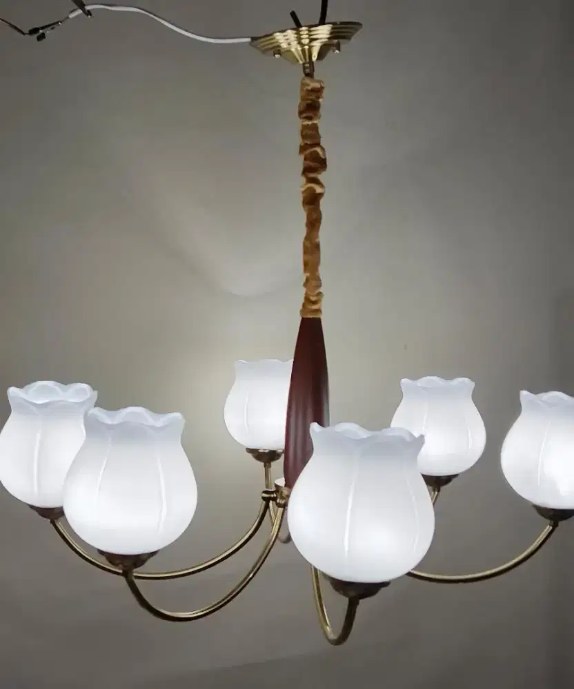 Jual lampu minimalis kondisi baru, Lok Pamulang barat, Tangsel