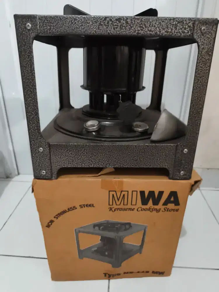 Kompor minyak MIWA type NS 118 MW