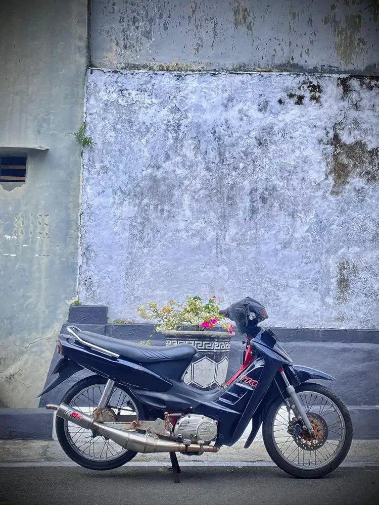 Suzuki Tornado GS 110