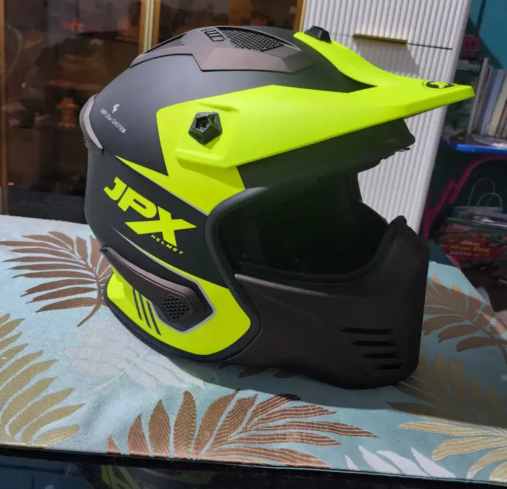Helm jpx mx 726 -R