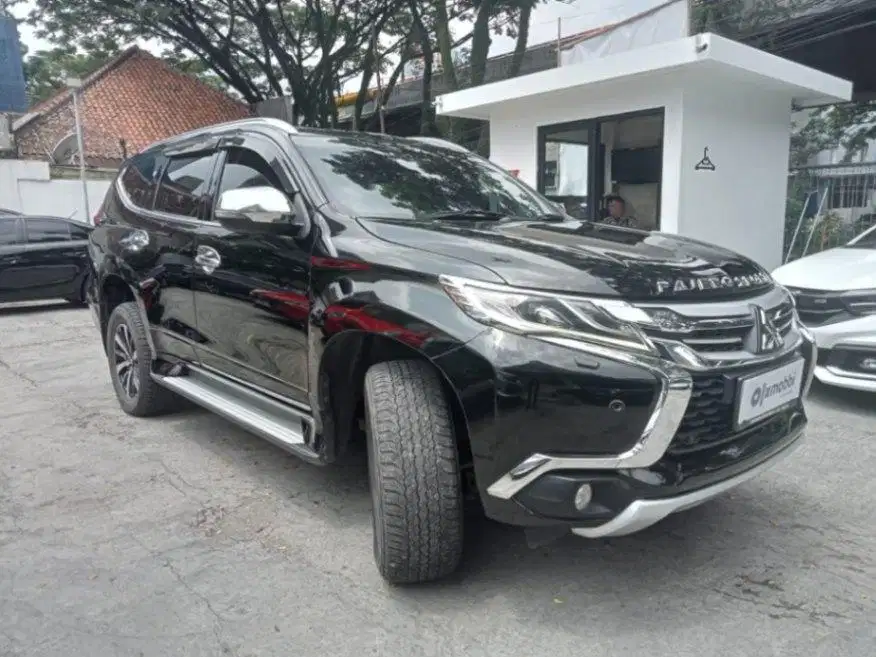 DP MURAH Mitsubishi Pajero Sport 2.4 Dakar 4x2 Solar-AT 2016  C6SHB