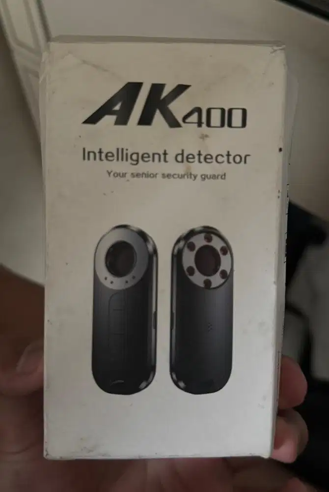 AK400 Intelligent Detector Hidden Camera / Anti Spy Detector