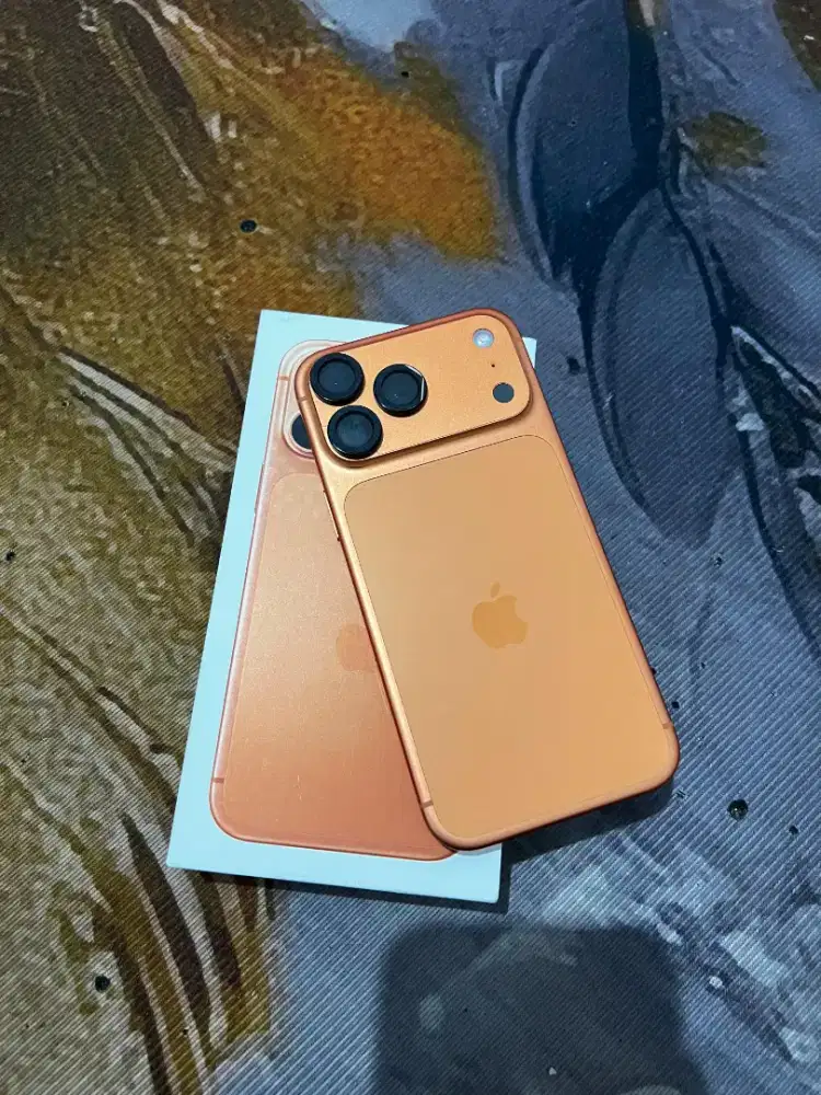 Iphone 17 promax 256gb Cosmic orange ibox