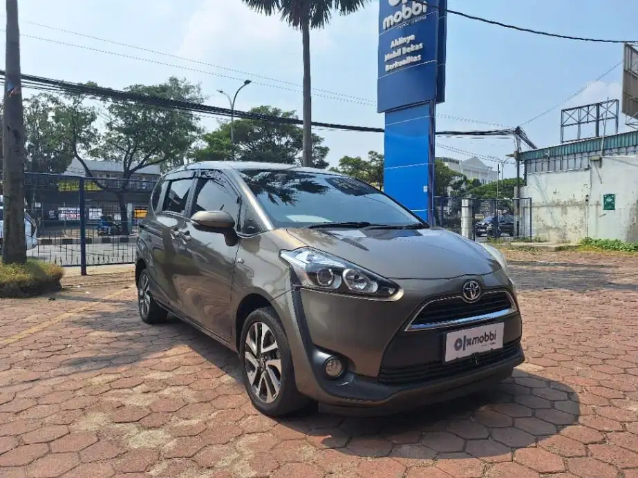 DP MURAH Toyota Sienta 1.5 V Bensin-AT 2017  CTZCB
