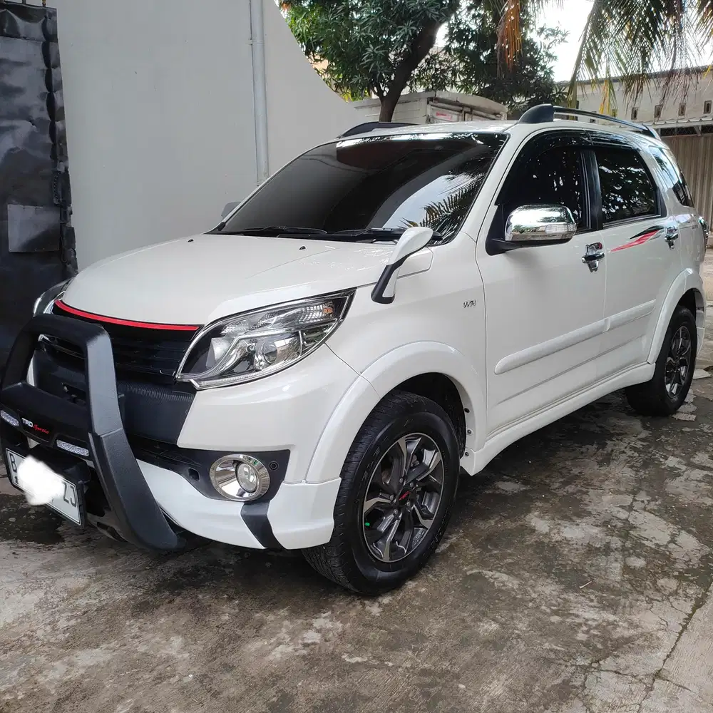 Toyota Rush 2017 Bensin